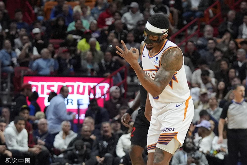 提出严峻考 提出严峻考